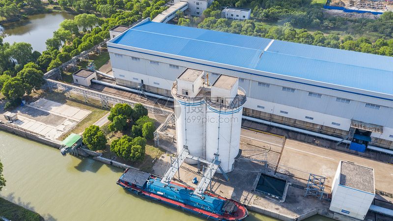 车间粉尘滤筒除尘器：如何选择性价比高的产品**